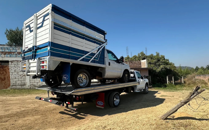 Grúa 07 — Trailers y casas rodantes